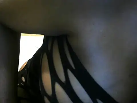 Sweetblcklips online show from October 31, 5:58 pm