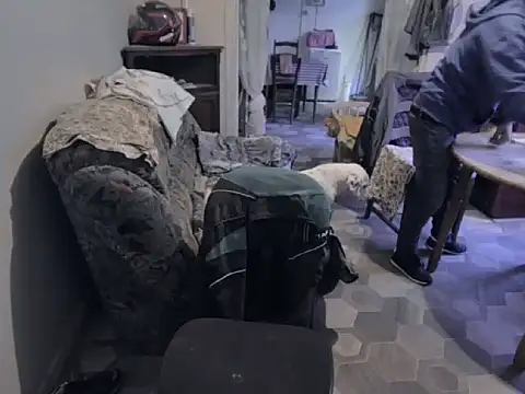 Snapshot of frederic198 chatting on September 12, 5:46 pm frederic198 online show from September 12, 5:46 pm