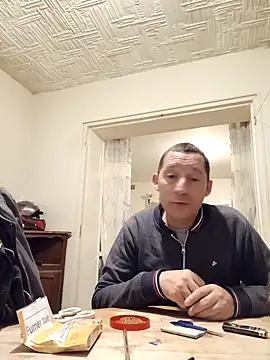 Snapshot of frederic198 chatting on November 3, 5:58 pm frederic198 online show from November 3, 5:58 pm