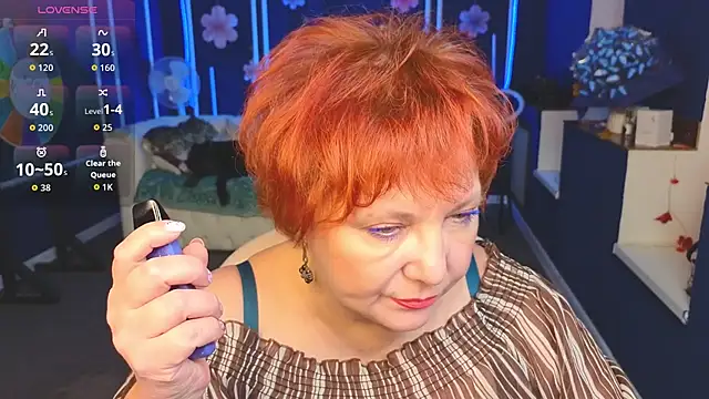 Kira Kenett online show from December 4, 6:55 am