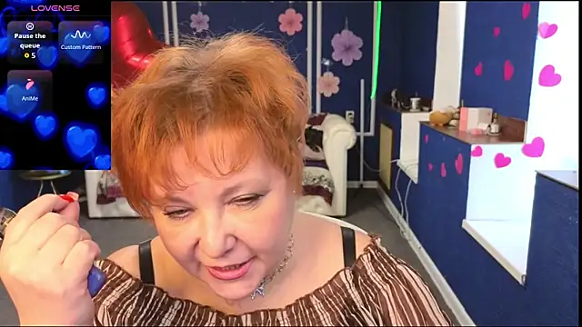 Kira Kenett online show from March 18, 12:52 pm