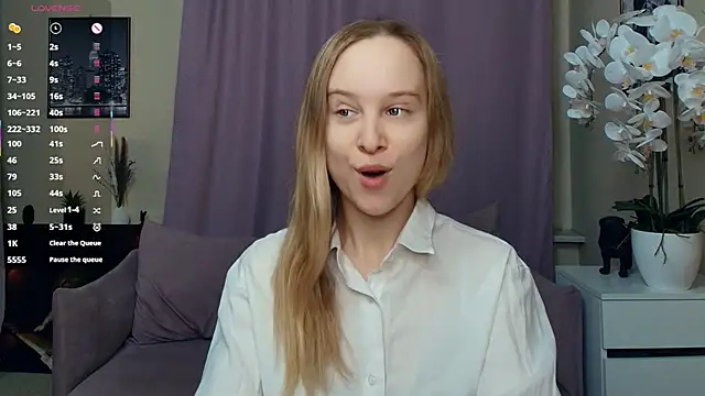 SoonMoor online show from March 3, 6:47 pm