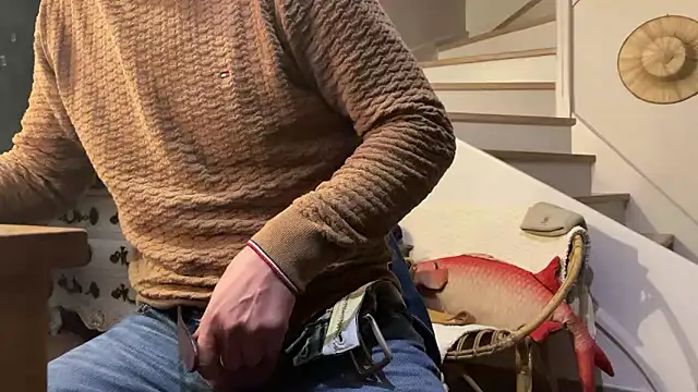 Snapshot of thelutty chatting on October 29, 5:47 pm thelutty online show from October 29, 5:47 pm