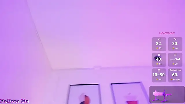 saraa romero online show from May 7, 3:56 am