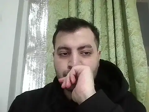 Snapshot of modelboy01 chatting on March 17, 7:28 pm modelboy01 online show from March 17, 7:28 pm