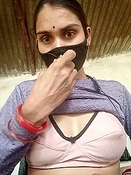 Nishaa ji online show from January 11, 9:36 am