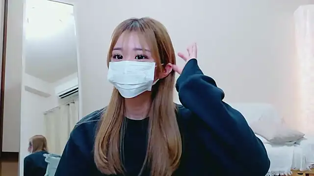 Snapshot of Una_chan_ chatting on December 1, 10:26 pm Una chan online show from December 1, 10:26 pm