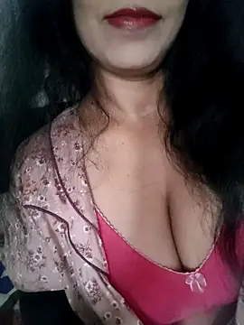 Deepa Sharma143 online show from November 24, 2:11 am