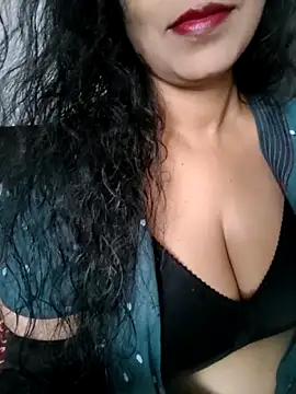 Deepa Sharma143 online show from March 23, 1:53 am