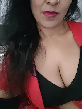 Snapshot of Deepa_Sharma143 chatting on July 13, 9:01 am Deepa Sharma143 online show from July 13, 9:01 am