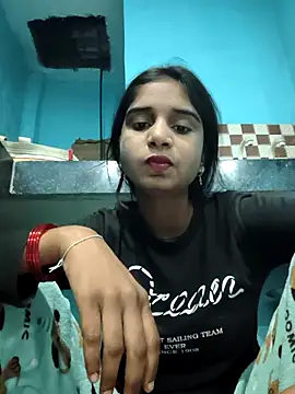 Hot-Soniya2 online show from December 21, 6:15 pm