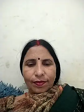 Snapshot of Hot_liya54 chatting on May 5, 5:15 am Hot liya54 online show from May 5, 5:15 am