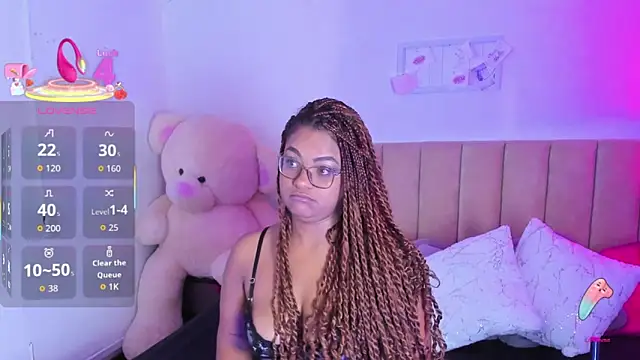 Hill Brownie online show from November 28, 11:24 am