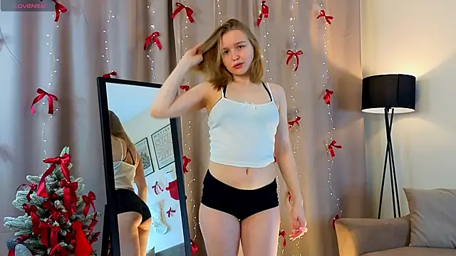 Snapshot of VinnieSerrano chatting on January 16, 1:04 pm VinnieSerrano online show from January 16, 1:04 pm