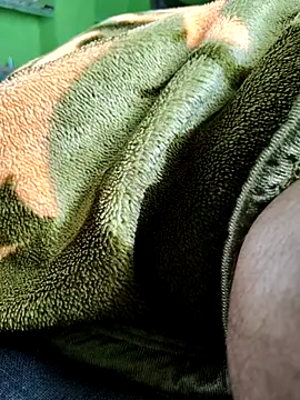 Hot lali 555 online show from November 4, 9:25 pm