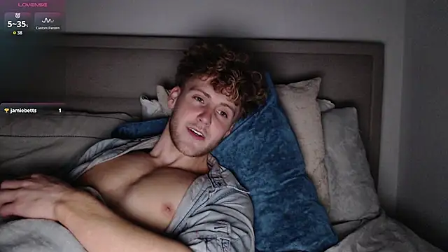 DominantAlex18 online show from March 8, 7:06 pm