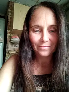 Snapshot of MerelinMILf chatting on October 12, 11:31 am MerelinMILf online show from October 12, 11:31 am