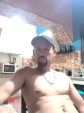 Snapshot of El_Andres_1 chatting on November 16, 3:01 am El Andres 1 online show from November 16, 3:01 am