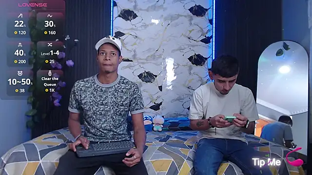 SpicyBoys X online show from September 18, 10:45 pm