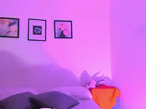 MerryyMendez online show from November 8, 2:01 am