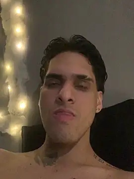 Snapshot of Marvinhenao91 chatting on October 11, 4:55 am Marvinhenao91 online show from October 11, 4:55 am