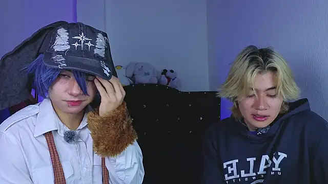 Snapshot of Vamps_Lovers chatting on September 17, 1:35 pm Vamps Lovers online show from September 17, 1:35 pm