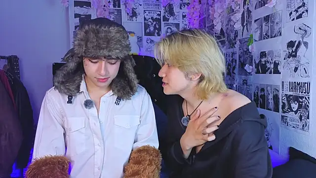 Snapshot of Vamps_Lovers chatting on September 24, 1:36 pm Vamps Lovers online show from September 24, 1:36 pm