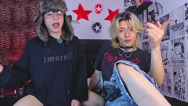 Snapshot of Vamps_Lovers chatting on November 10, 12:59 pm Vamps Lovers online show from November 10, 12:59 pm