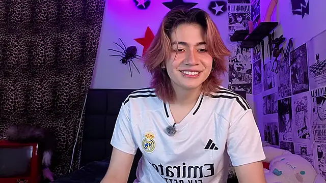 Snapshot of Vamps_Lovers chatting on November 29, 4:21 pm Vamps Lovers online show from November 29, 4:21 pm