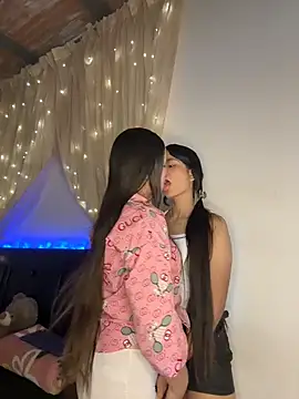 Ashley and Zoe online show from January 10, 4:31 pm