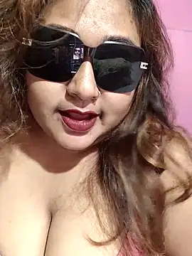 Snapshot of hotbhabhi011 chatting on October 28, 3:43 am hotbhabhi011 online show from October 28, 3:43 am