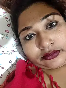 Snapshot of hotbhabhi011 chatting on November 26, 1:28 am hotbhabhi011 online show from November 26, 1:28 am