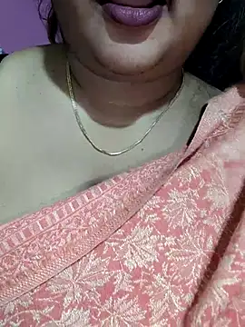 Snapshot of hotbhabhi011 chatting on January 9, 3:42 am hotbhabhi011 online show from January 9, 3:42 am