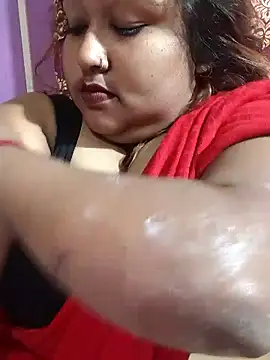 Snapshot of hotbhabhi011 chatting on January 12, 3:23 am hotbhabhi011 online show from January 12, 3:23 am