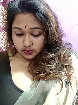 Snapshot of hotbhabhi011 chatting on January 14, 6:02 pm hotbhabhi011 online show from January 14, 6:02 pm