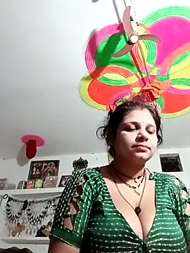 Snapshot of Rani_sahiba chatting on June 29, 9:59 pm Rani sahiba online show from June 29, 9:59 pm