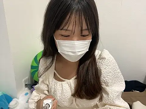 Snapshot of hikiwarinatto_xoxo chatting on September 14, 7:18 am hikiwarinatto xoxo online show from September 14, 7:18 am