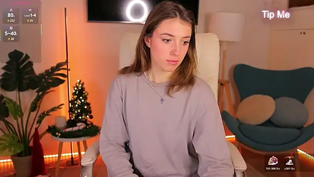 SweetVikki online show from January 18, 7:12 am