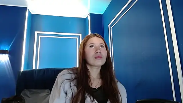 Olivia11  online show from September 18, 3:25 pm