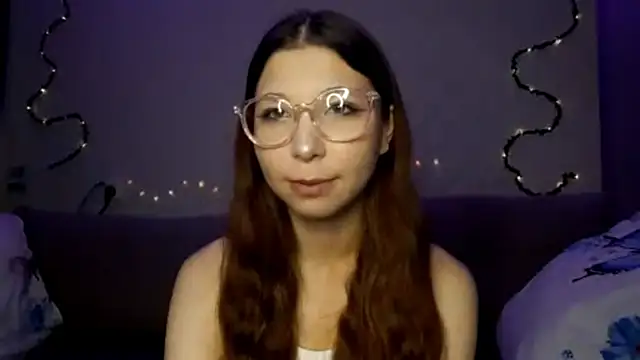 Snapshot of MiaamaLoveLyslt chatting on September 10, 4:07 pm MiaamaLoveLyslt online show from September 10, 4:07 pm