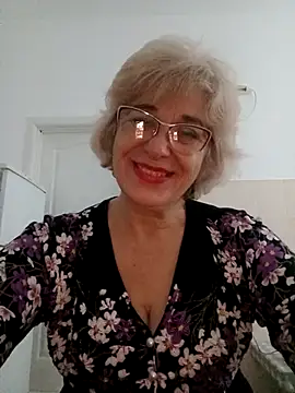 52MiaLove02 online show from November 20, 5:40 am