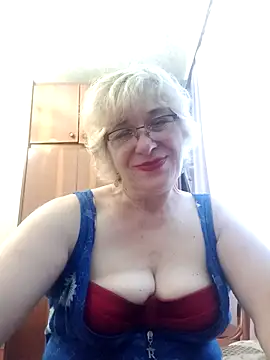 Snapshot of 52MiaLove02 chatting on May 16, 5:26 am 52MiaLove02 online show from May 16, 5:26 am