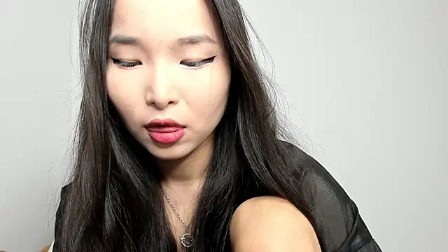 Soyun Mia online show from February 22, 3:32 pm