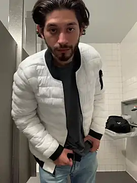 pitudo1313wuero online show from February 2, 10:08 pm