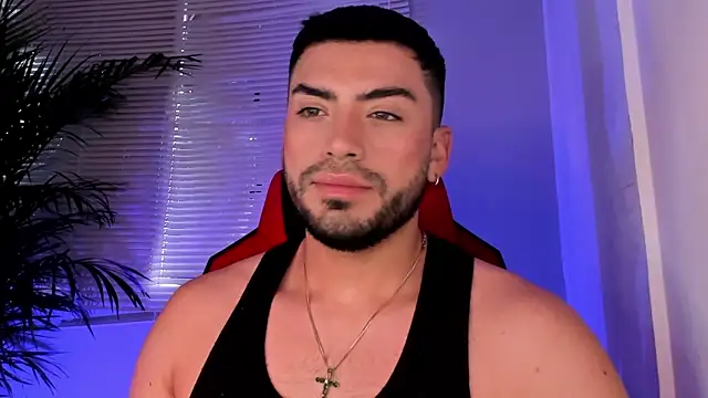Alexander Diiaz online show from October 18, 7:36 pm