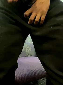 fitsexyman online show from October 22, 7:19 am