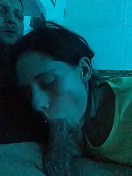 Snapshot of babyke23 chatting on March 9, 12:58 am babyke23 online show from March 9, 12:58 am