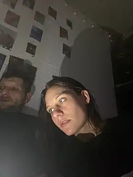 Snapshot of babyke23 chatting on March 21, 1:32 am babyke23 online show from March 21, 1:32 am