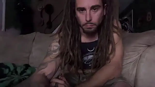 Trippie hippies1313 online show from November 8, 4:01 am