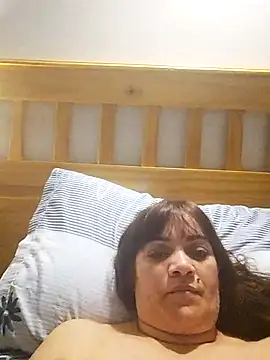 isabella931054 online show from September 16, 2:34 am